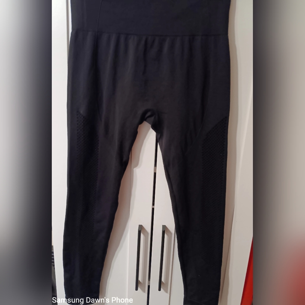 Womens athletic pants
